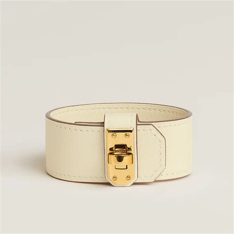 hermes kelly twist bracelet|Hermes kelly bracelet yellow gold.